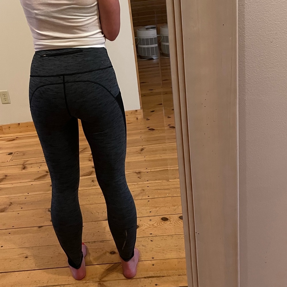 Mesh panel legging - Picture 9 of 10